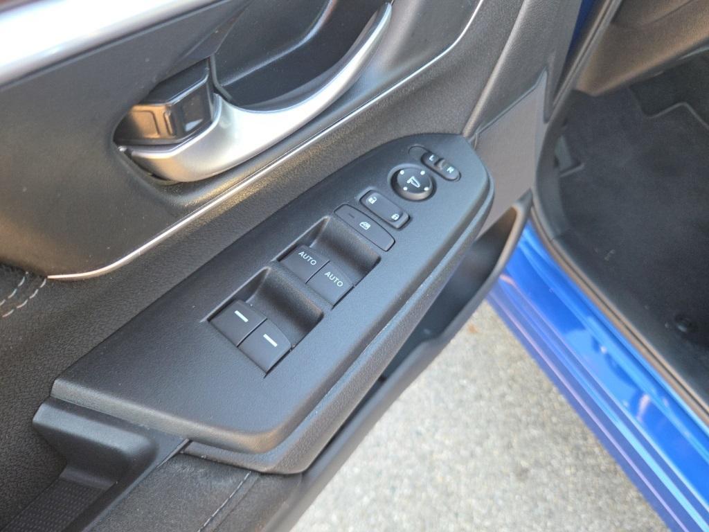 used 2021 Honda CR-V car, priced at $24,500