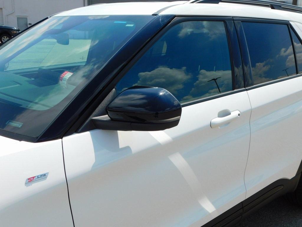 new 2025 Ford Explorer car, priced at $49,210