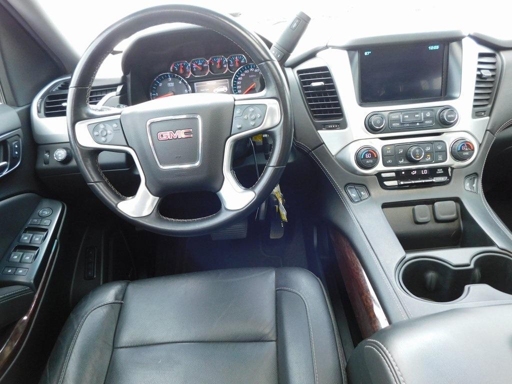used 2020 GMC Yukon car, priced at $33,788