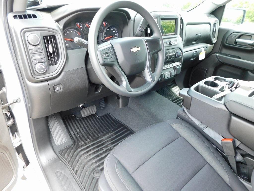 new 2025 Chevrolet Silverado 1500 car, priced at $47,270