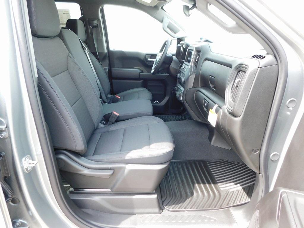 new 2025 Chevrolet Silverado 1500 car, priced at $47,270