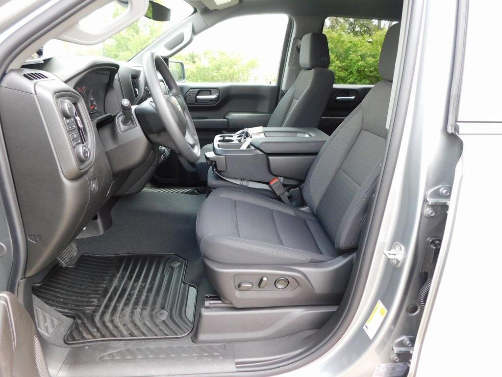 new 2025 Chevrolet Silverado 1500 car, priced at $47,270