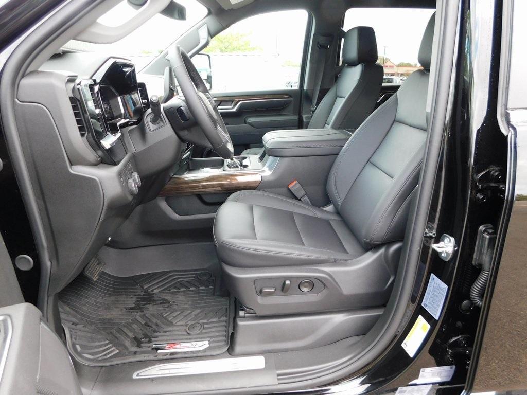 new 2026 Chevrolet Silverado 3500 car, priced at $74,698