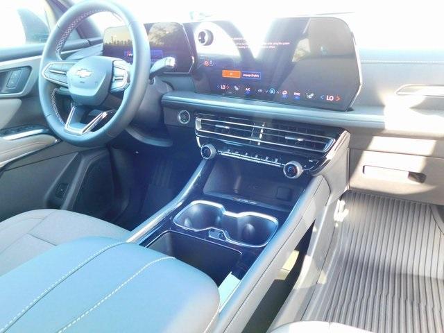 new 2025 Chevrolet Traverse car, priced at $47,795