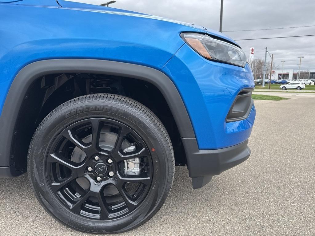 new 2025 Jeep Compass car, priced at $31,855