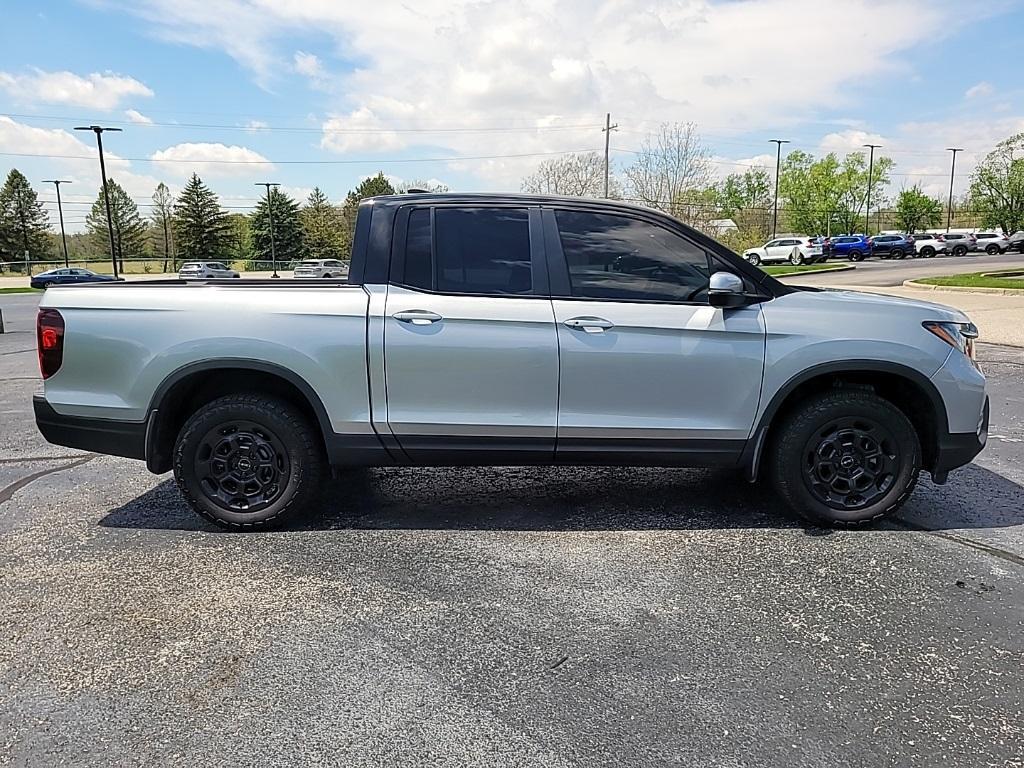 new 2025 Honda Ridgeline car, priced at $43,175