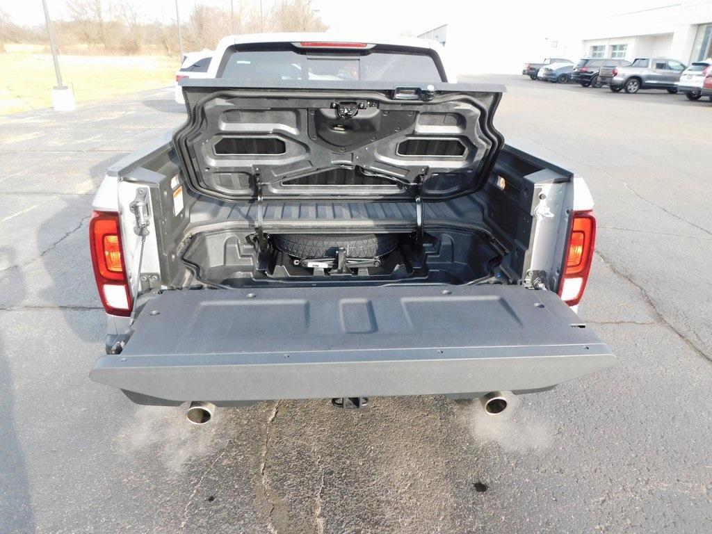 new 2025 Honda Ridgeline car, priced at $43,175