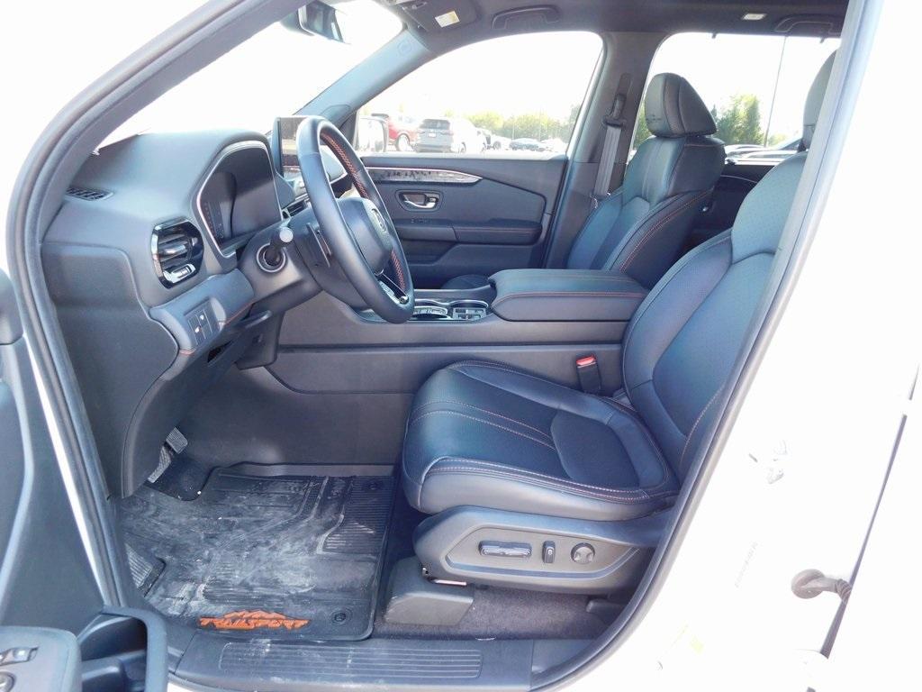 new 2026 Honda Passport car, priced at $52,595