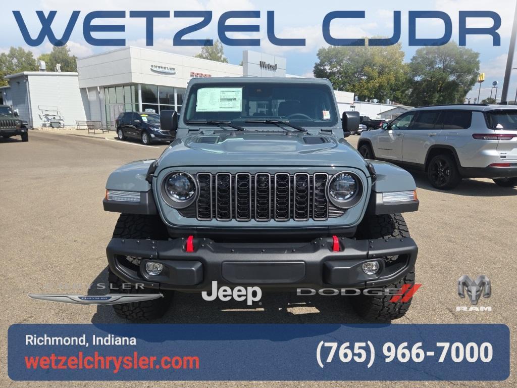 new 2025 Jeep Gladiator car, priced at $56,995
