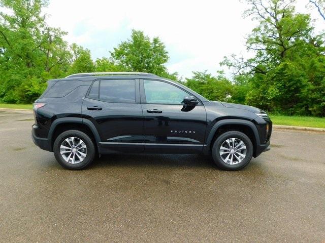 new 2025 Chevrolet Equinox car, priced at $32,440