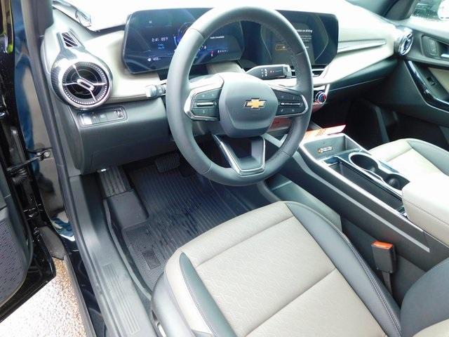 new 2025 Chevrolet Equinox car, priced at $32,440