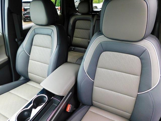 new 2025 Chevrolet Equinox car, priced at $32,440