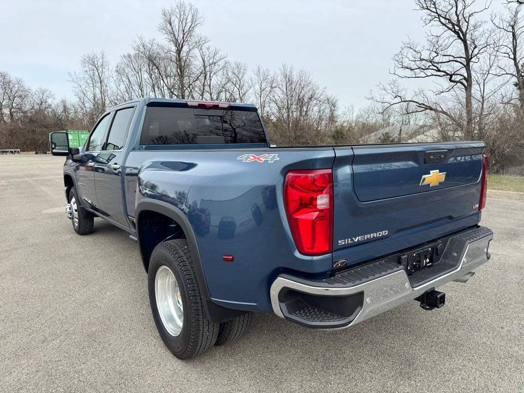 new 2025 Chevrolet Silverado 3500 car, priced at $76,240