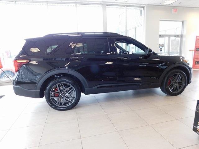 new 2025 Ford Explorer car, priced at $60,830