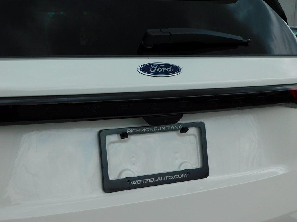 new 2025 Ford Explorer car, priced at $48,236