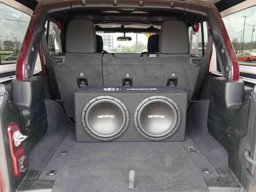 used 2021 Jeep Wrangler Unlimited car, priced at $37,999