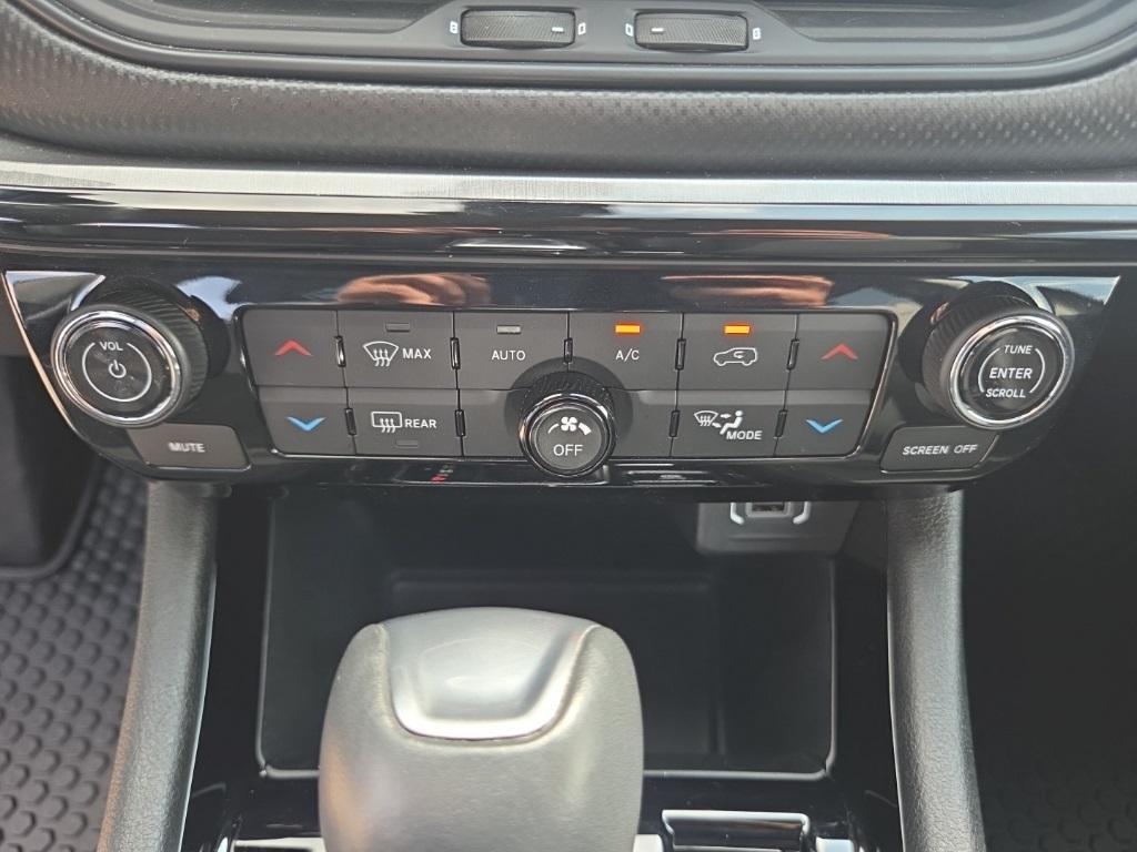 used 2022 Jeep Compass car, priced at $25,465