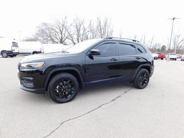 used 2023 Jeep Cherokee car, priced at $25,888