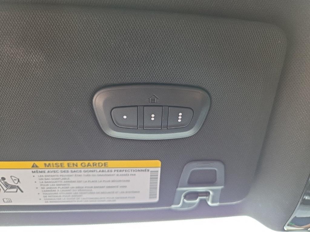 used 2023 Jeep Grand Cherokee car, priced at $40,500
