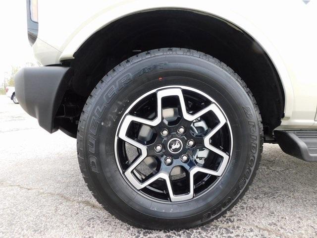 new 2025 Ford Bronco car, priced at $56,895