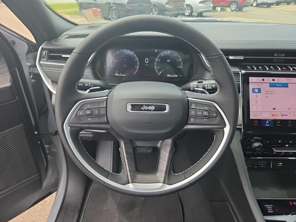 new 2025 Jeep Grand Cherokee L car, priced at $52,220