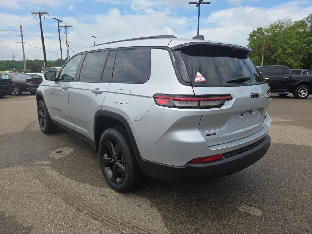 new 2025 Jeep Grand Cherokee L car, priced at $52,220