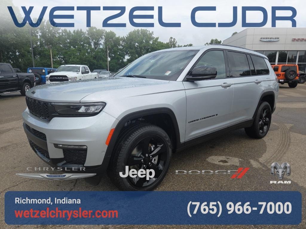 new 2025 Jeep Grand Cherokee L car, priced at $52,220