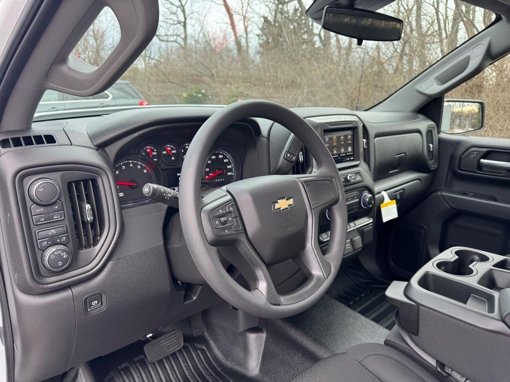 new 2025 Chevrolet Silverado 1500 car, priced at $45,030