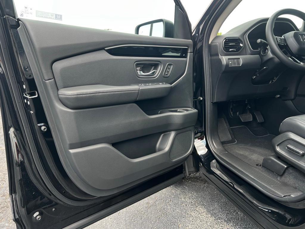 new 2026 Honda Passport car, priced at $46,200