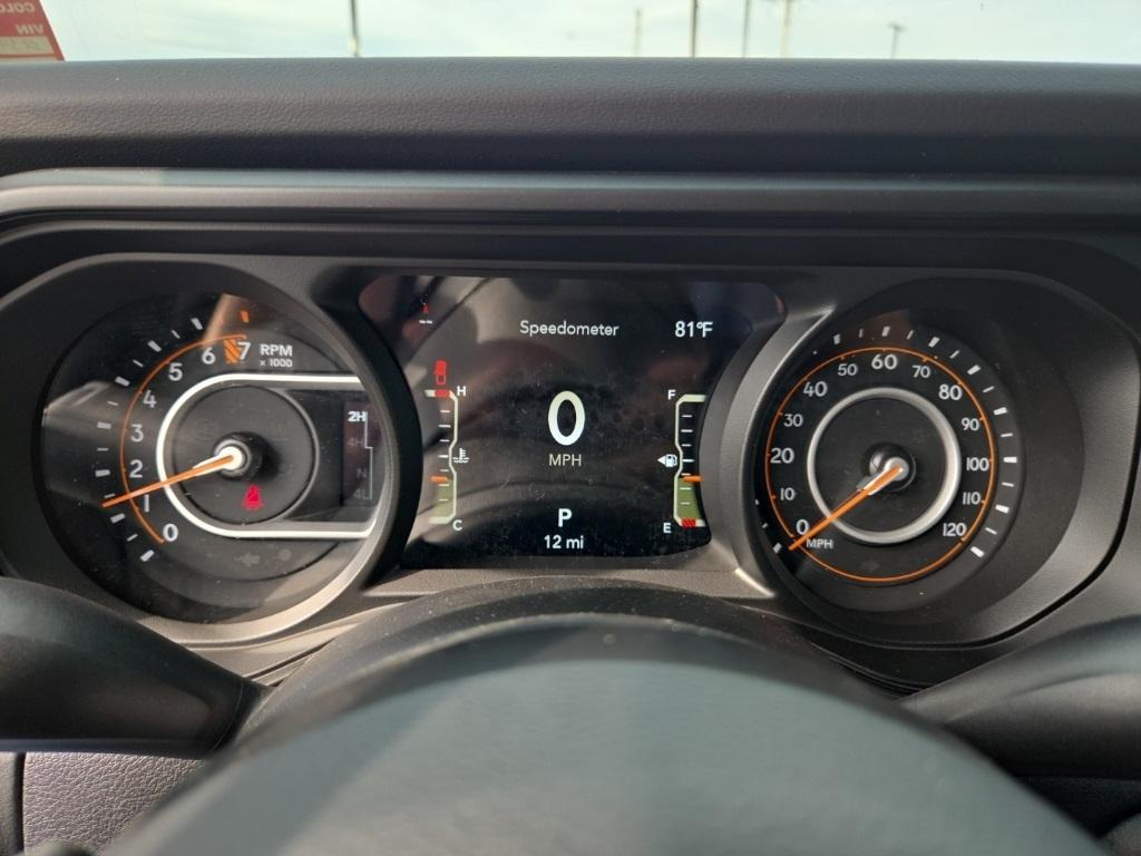 new 2025 Jeep Gladiator car, priced at $52,695
