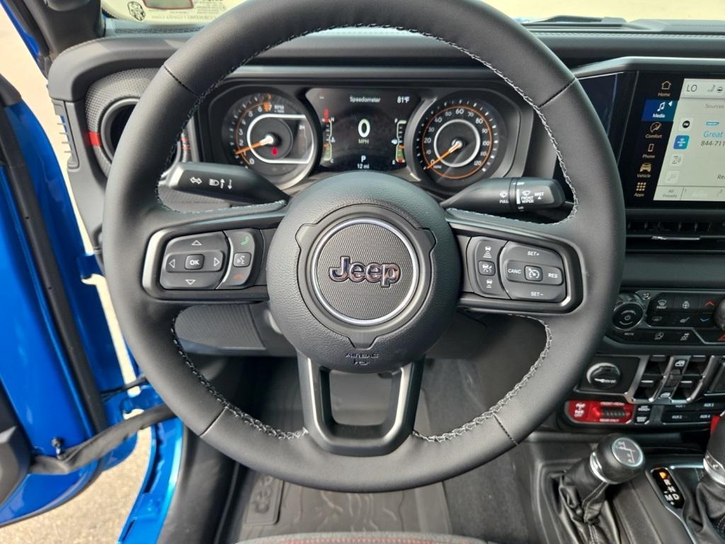 new 2025 Jeep Gladiator car, priced at $52,695