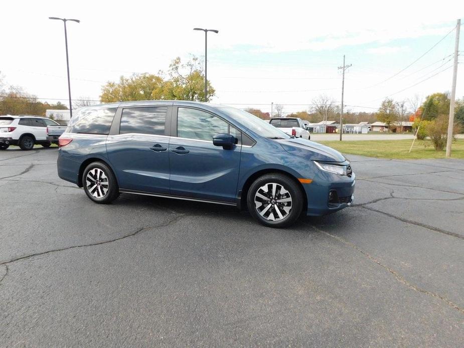 new 2025 Honda Odyssey car, priced at $43,680