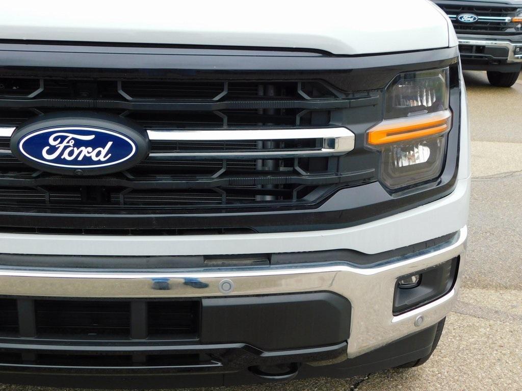 new 2024 Ford F-150 car, priced at $52,317