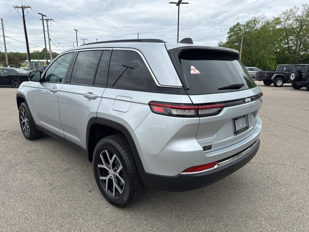 new 2025 Jeep Grand Cherokee car, priced at $46,146