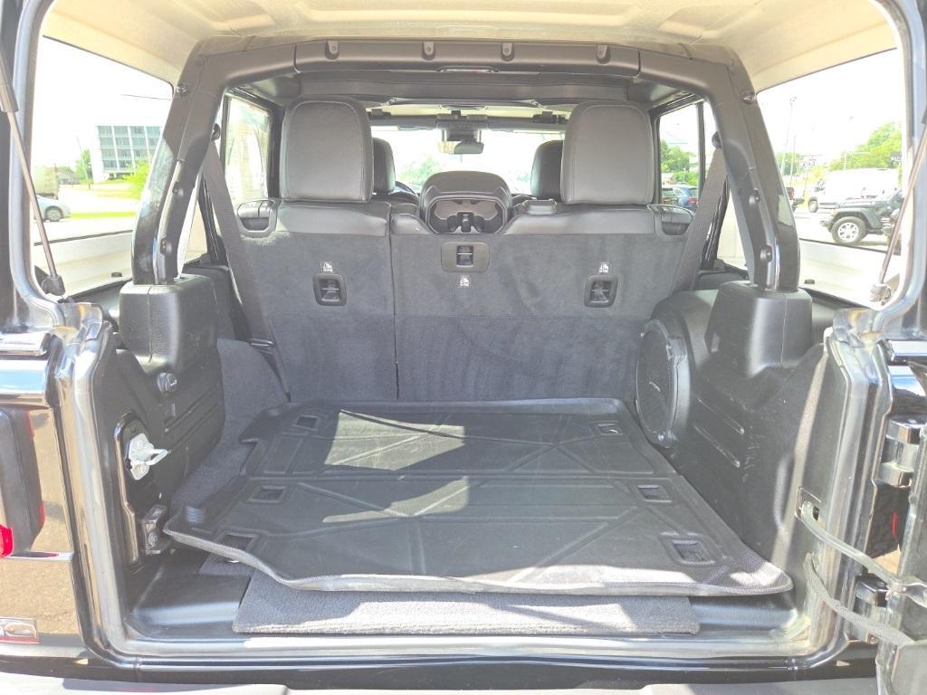 used 2021 Jeep Wrangler Unlimited car, priced at $35,650