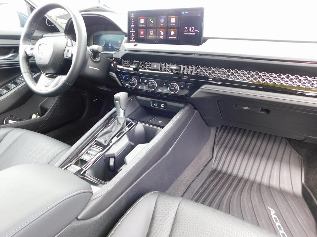 used 2025 Honda Accord Hybrid car, priced at $35,000