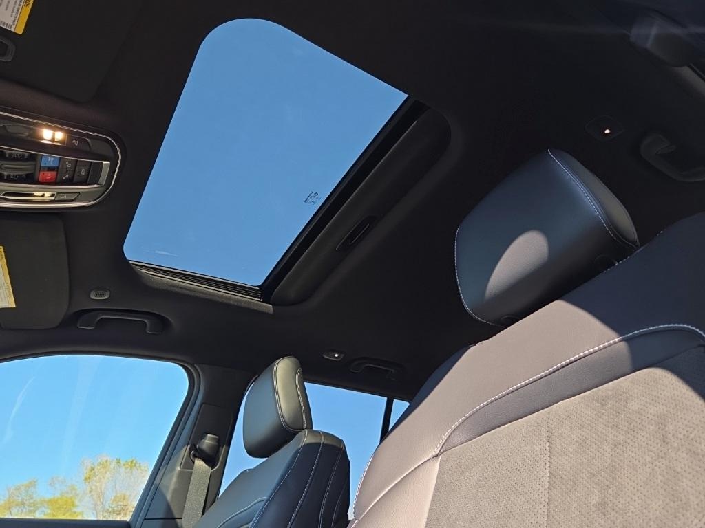 new 2025 Jeep Grand Cherokee car, priced at $44,480