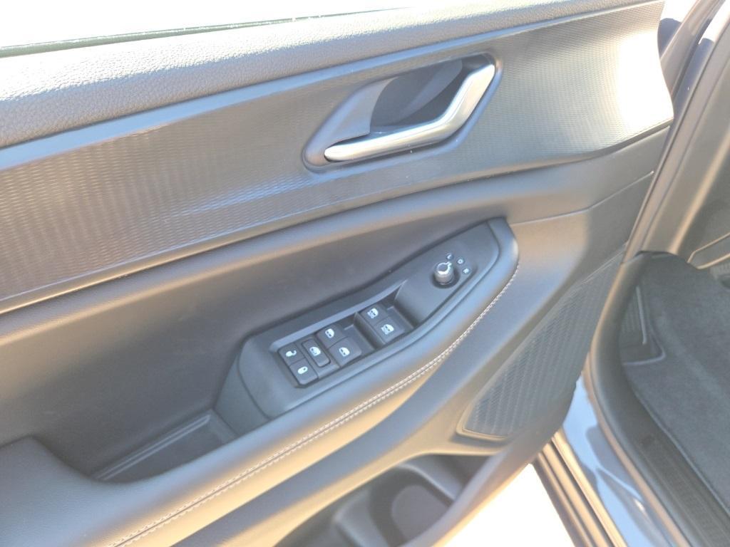new 2025 Jeep Grand Cherokee car, priced at $44,480