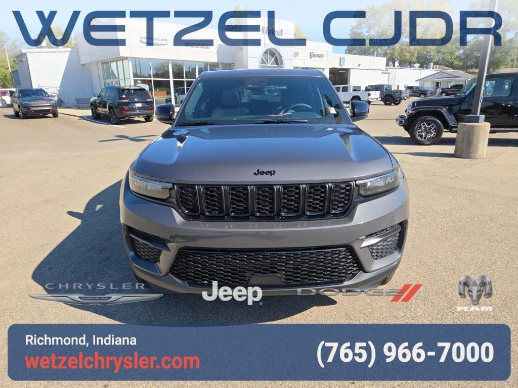 new 2025 Jeep Grand Cherokee car, priced at $44,480