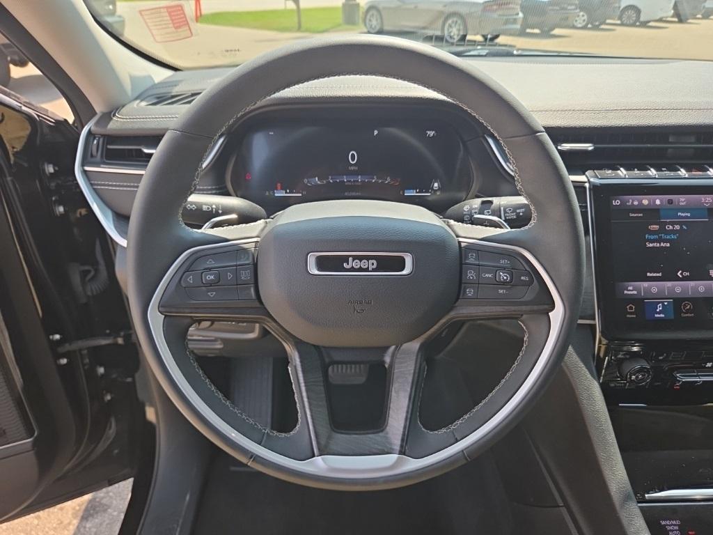 used 2023 Jeep Grand Cherokee car, priced at $33,995