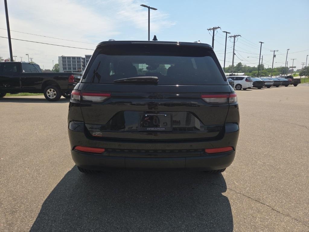 used 2023 Jeep Grand Cherokee car, priced at $33,995