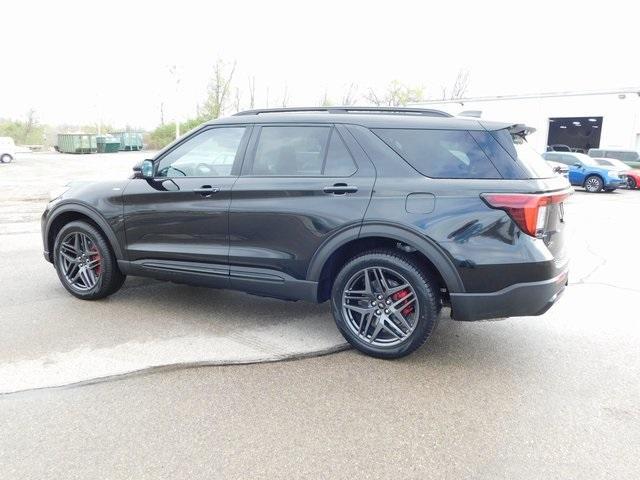 new 2025 Ford Explorer car, priced at $52,840