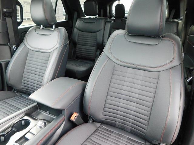 new 2025 Ford Explorer car, priced at $52,840
