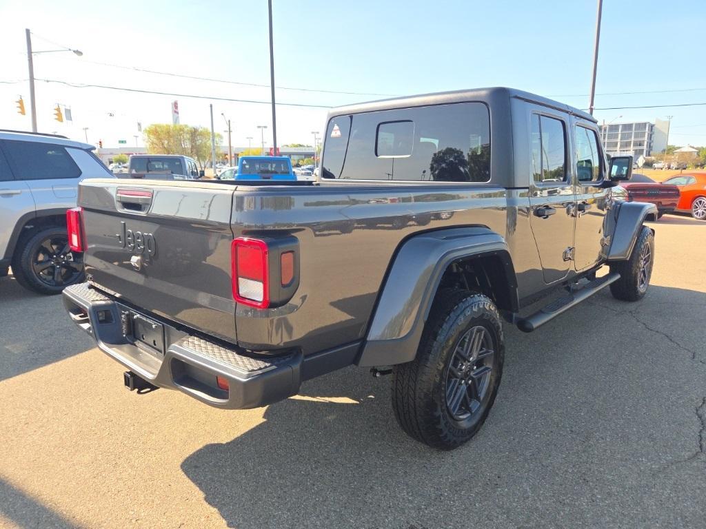 used 2024 Jeep Gladiator car, priced at $36,900