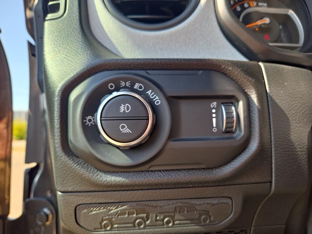 used 2024 Jeep Gladiator car, priced at $36,900