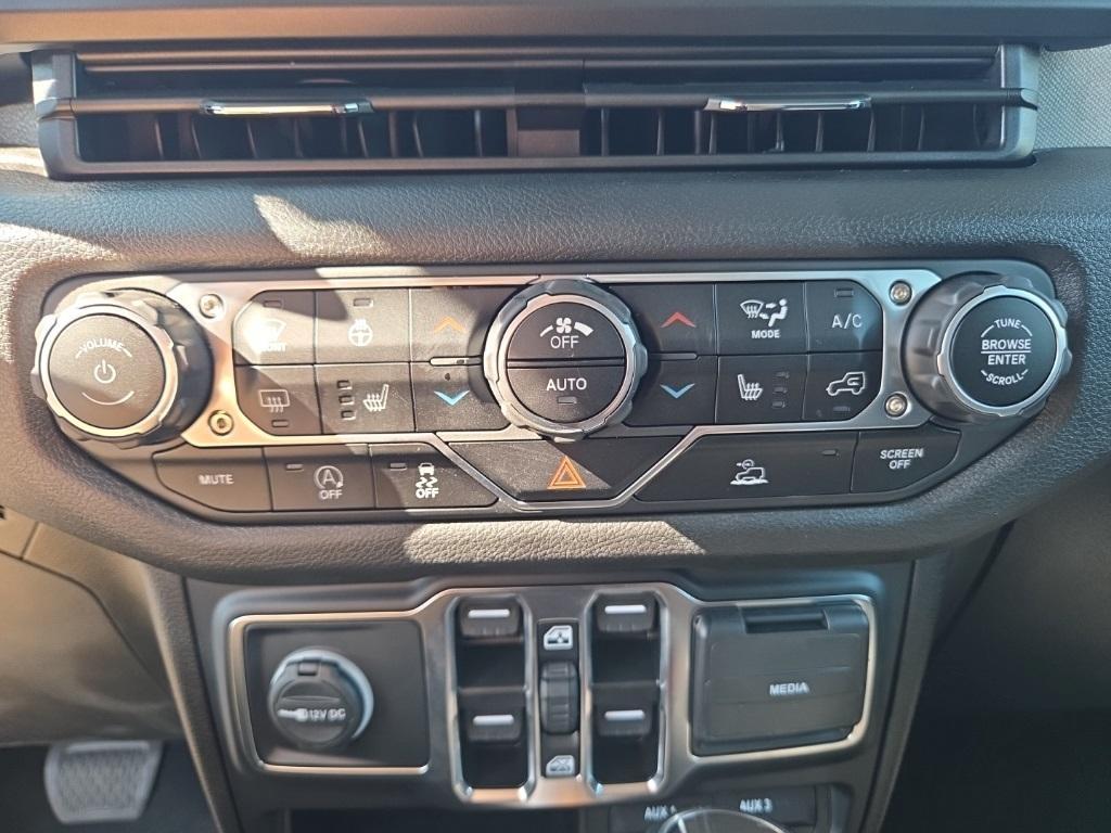 used 2024 Jeep Gladiator car, priced at $36,900