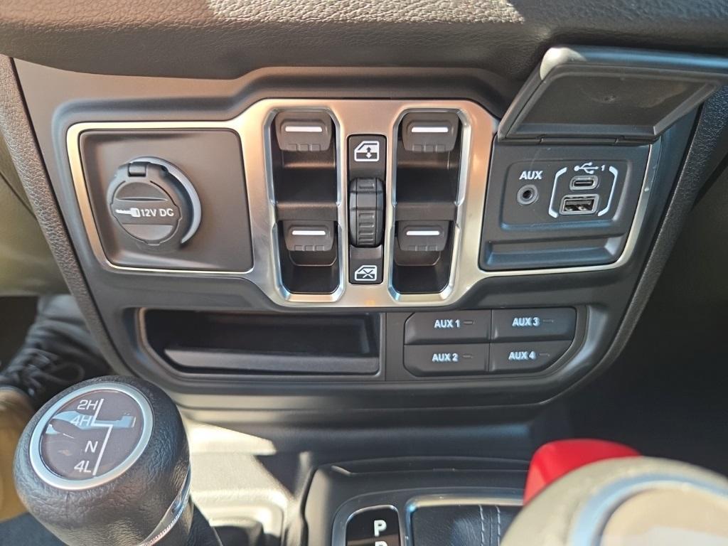 used 2024 Jeep Gladiator car, priced at $36,900