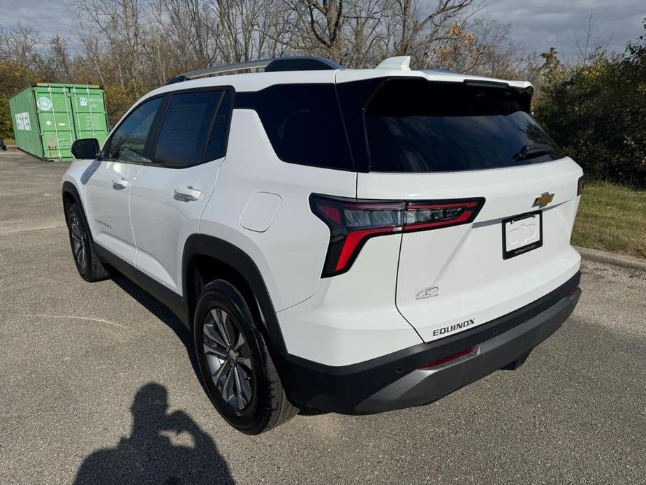 new 2025 Chevrolet Equinox car, priced at $34,575