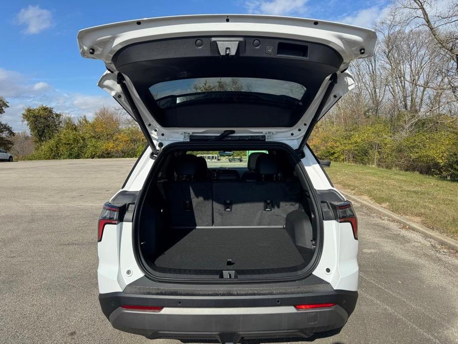 new 2025 Chevrolet Equinox car, priced at $34,575