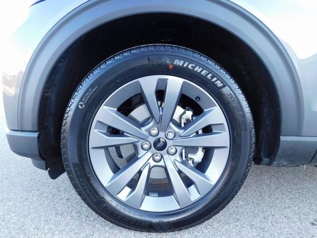 new 2026 Ford Explorer car, priced at $48,275